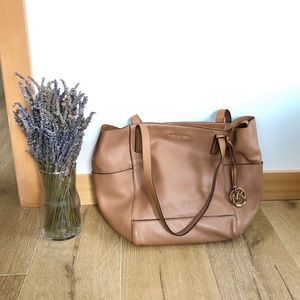 NWT Michael Kors Ashbury large leather bag